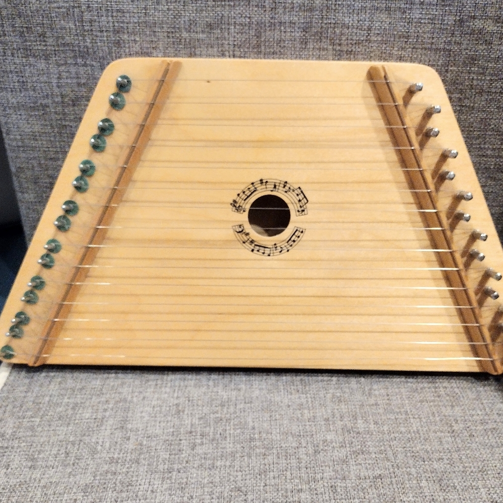 Beautiful Sounding Lap Harp